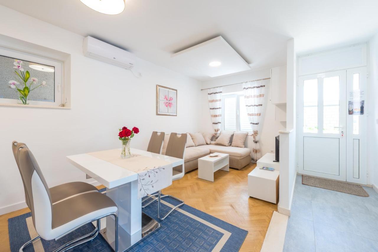 Apartments Lucija Dubrovnik Oda fotoğraf